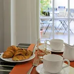 Eden Montmartre 3*