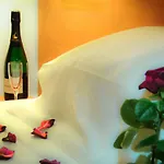 Szálloda Eden Montmartre 3*