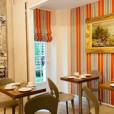 Eden Montmartre Hotel Paris