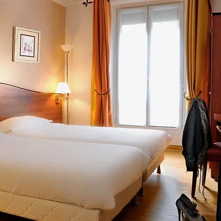Eden Montmartre 3*