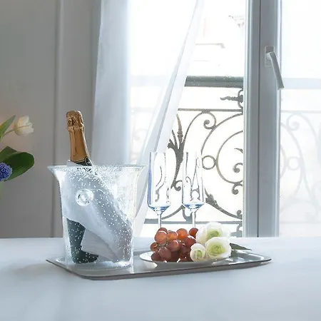 Hotel Eden Montmartre 3*