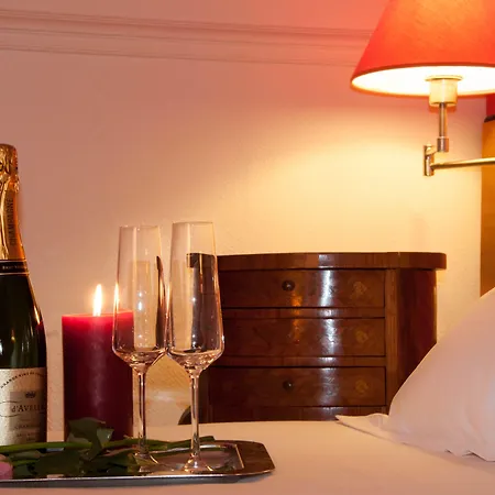 Hotel Eden Montmartre París