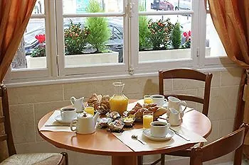 Hotel Eden Montmartre Paříž