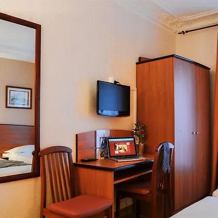 Hotel Eden Montmartre 3*