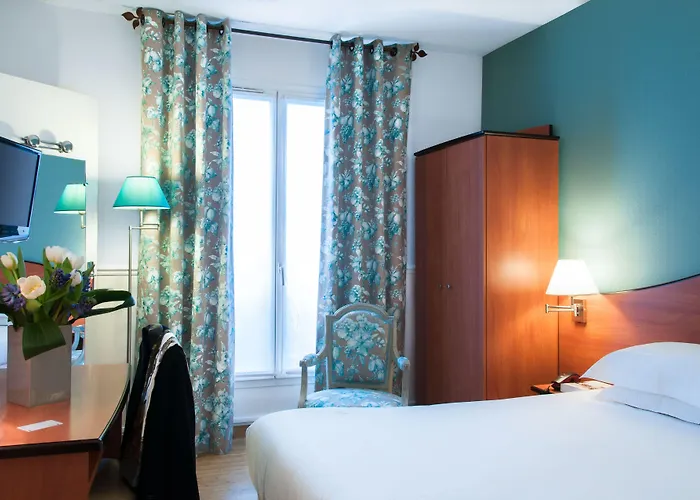 Eden Montmartre Hotel