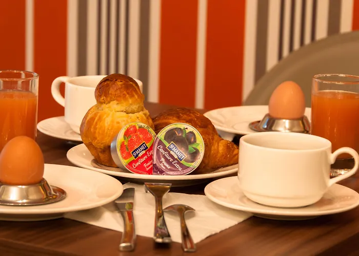 Eden Montmartre 3* Париж