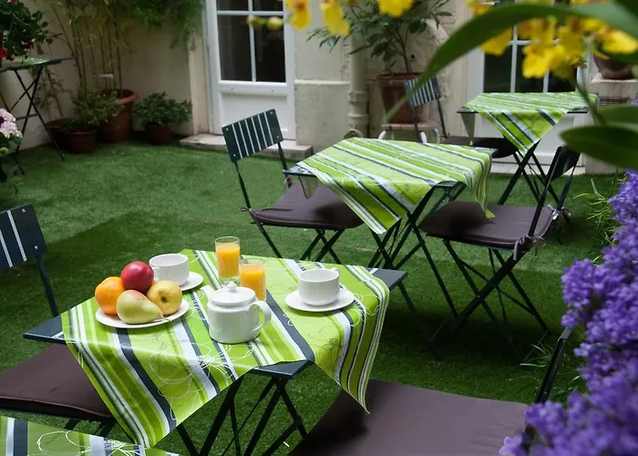 Eden Montmartre 3* Париж