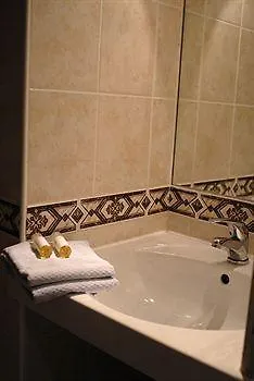 Hotel Eden Montmartre