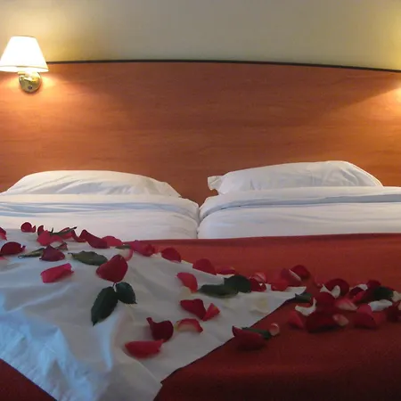 Hotel Eden Montmartre